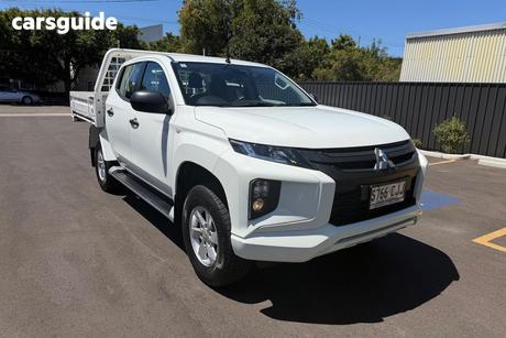 White 2021 Mitsubishi Triton Double Cab Pick Up Glx+ (4X4)