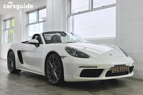 White 2020 Porsche 718 Roadster Boxster