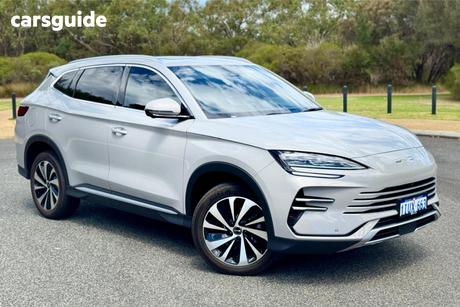 Beige 2025 BYD Sealion 6 Wagon Dynamic