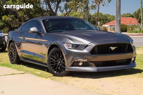 Grey 2017 Ford Mustang Coupe Fastback Gt 5.0 V8