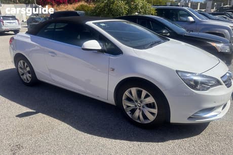 White 2015 Holden Cascada Convertible