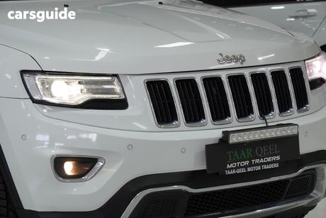 White 2014 Jeep Grand Cherokee Wagon Limited (4X4)