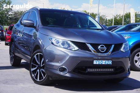 Grey 2017 Nissan Qashqai Wagon Ti (4X2)