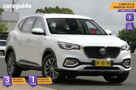 White 2024 MG HS Wagon Vibe