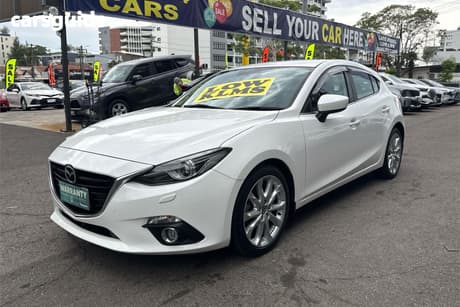 White 2016 Mazda 3 Hatchback Sp25 Gt