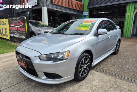 Silver 2014 Mitsubishi Lancer Sedan Es Sport