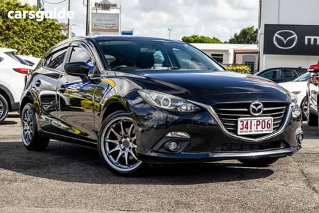 Black 2014 Mazda 3 Hatchback Sp25