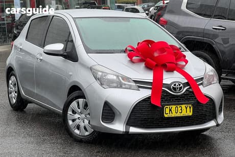 Silver 2016 Toyota Yaris Hatchback Ascent