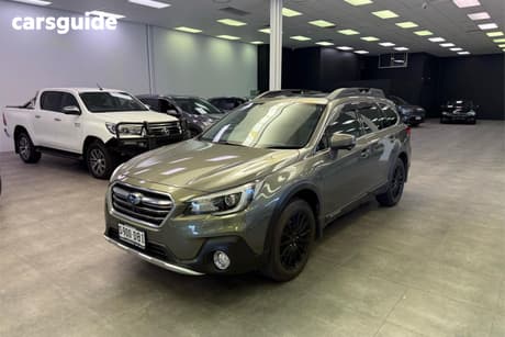 Green 2020 Subaru Outback Wagon 2.5I Premium Awd