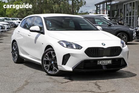 White 2024 BMW 1 Hatch 118I M SPORT F