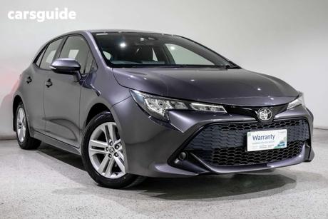 Grey 2021 Toyota Corolla Hatchback Ascent Sport