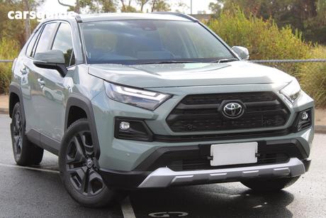 Green 2025 Toyota RAV4 Wagon Edge (Awd) Hybrid