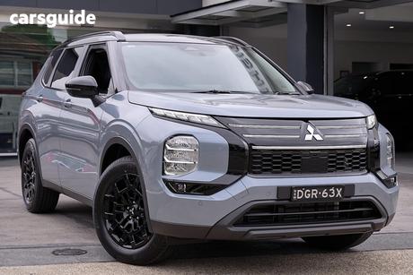 Grey 2025 Mitsubishi Outlander Wagon Ls 7 Seat (Awd)