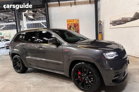 Grey 2020 Jeep Grand Cherokee Wagon Srt (4X4)