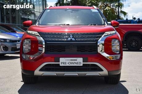 Red 2022 Mitsubishi Outlander Wagon Ls 7 Seat (2Wd)