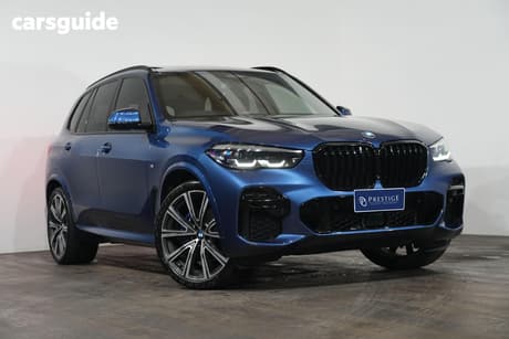 Blue 2022 BMW X5 Wagon Xdrive30D