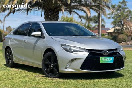 Silver 2016 Toyota Camry Sedan Atara Sx