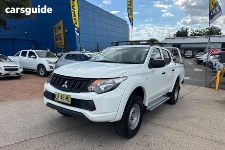 White 2016 Mitsubishi Triton Dual Cab Utility Glx (4X4)