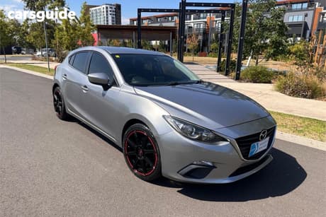 Silver 2013 Mazda 3 Hatchback Maxx