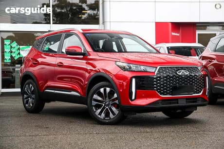 Red 2025 Chery Tiggo 4 Wagon Ultimate