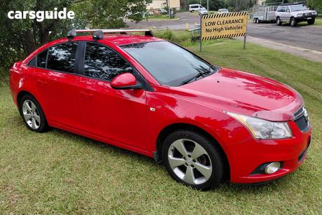 Red 2014 Holden Cruze Sedan Equipe
