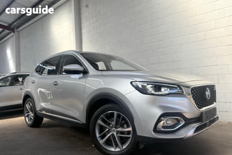 Silver 2022 MG HS Wagon Excite