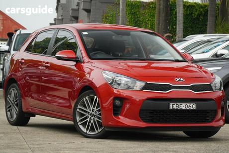 Red 2019 Kia RIO Hatchback Sport