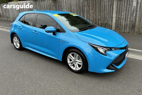Blue 2019 Toyota Corolla Hatchback Ascent Sport (Hybrid)