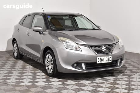 Silver 2016 Suzuki Baleno Hatchback Gl