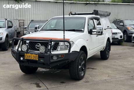 White 2011 Nissan Navara Dual Cab Utility St-X 550 (4X4)