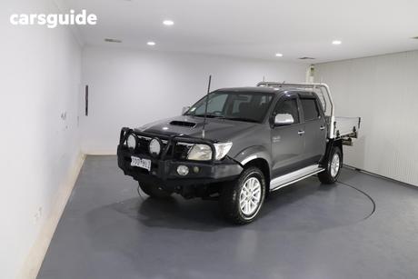 2014 Toyota Hilux Dual Cab Pick-up Sr5 (4X4)