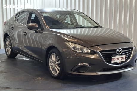 Grey 2014 Mazda 3 Sedan Maxx
