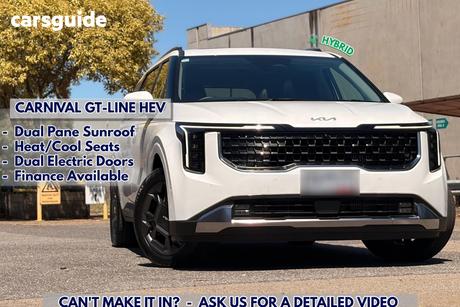 White 2025 Kia Carnival Wagon Gt-Line Hev