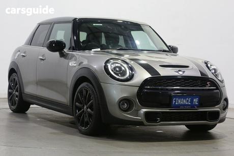 Silver 2020 Mini Clubman Wagon Cooper S
