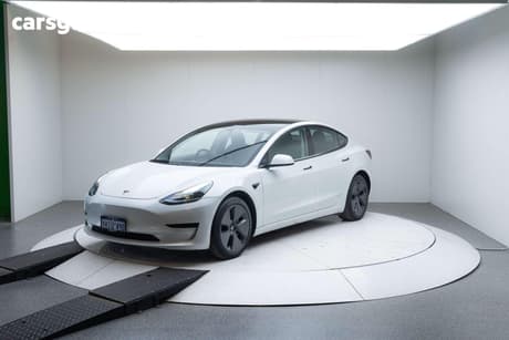 White 2021 Tesla Model 3 Sedan Standard Range Plus Rwd