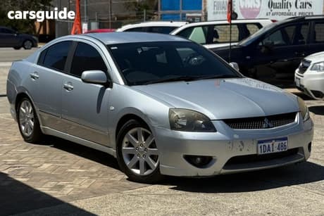 Silver 2006 Mitsubishi 380 Sedan