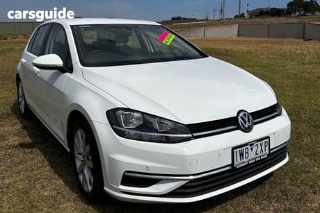 White 2018 Volkswagen Golf Hatchback 110 Tsi Comfortline