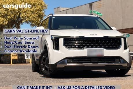 White 2025 Kia Carnival Wagon Gt-Line Hev