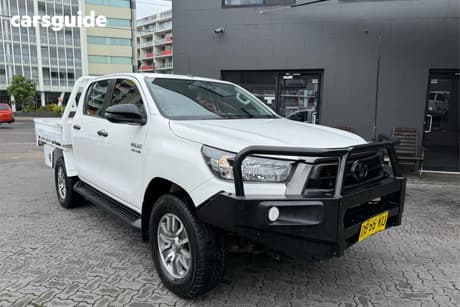 White 2021 Toyota Hilux Double Cab Chassis Sr (4X4)