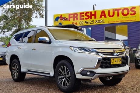 White 2017 Mitsubishi Pajero Sport Wagon Exceed (4X4) 7 Seat