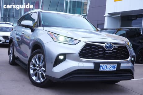 Silver 2023 Toyota Kluger Wagon Grande Hybrid Awd