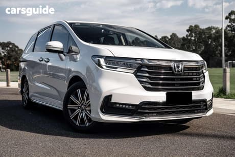 White 2021 Honda Odyssey Wagon Vil7