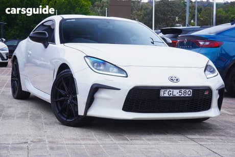 White 2024 Toyota GR86 Coupe Gts