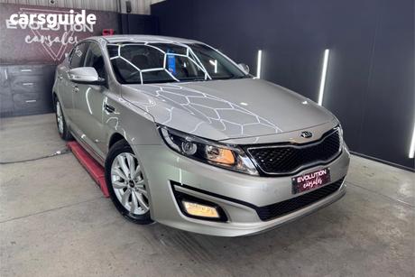 Silver 2014 Kia Optima Sedan Si