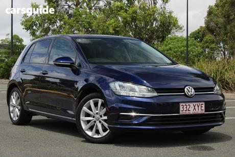 Blue 2018 Volkswagen Golf Hatchback 110 Tsi Comfortline