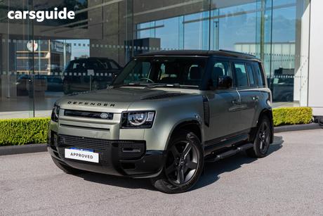 Green 2025 Land Rover Defender Wagon 110 D350 X-Dynamic Se (257Kw)