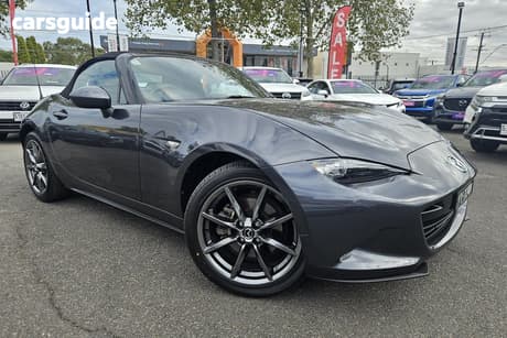 Grey 2016 Mazda MX-5 Convertible Roadster Gt