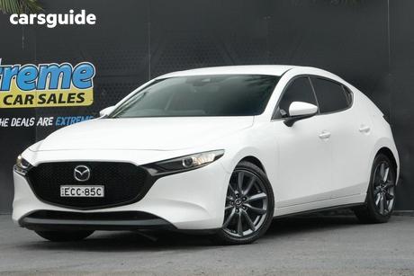 White 2019 Mazda 3 Hatchback G25 Gt