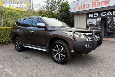 Bronze 2015 Mitsubishi Pajero Sport Wagon Gls (4X4)