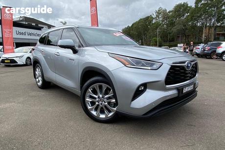 Silver 2024 Toyota Kluger Wagon Grande Hybrid Awd